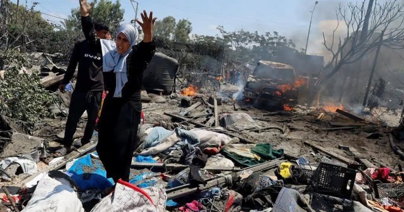 Siyonistler Han Yunus'a çok şiddetli saldırıyor