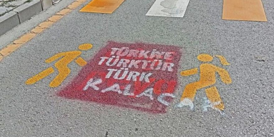 Özgür-Der Diyarbakır'dan Kürtçe trafik uyarılarının silinmesine tepki