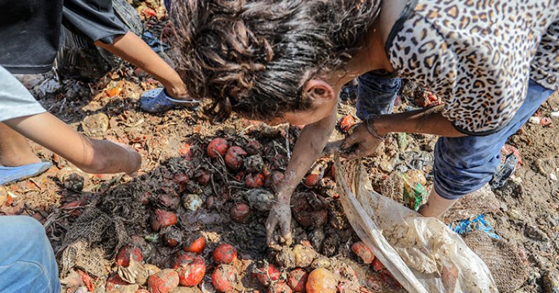 İşgal saldırılarında 300 günü geride bırakan Gazzeliler açlıkla mücadele ediyor