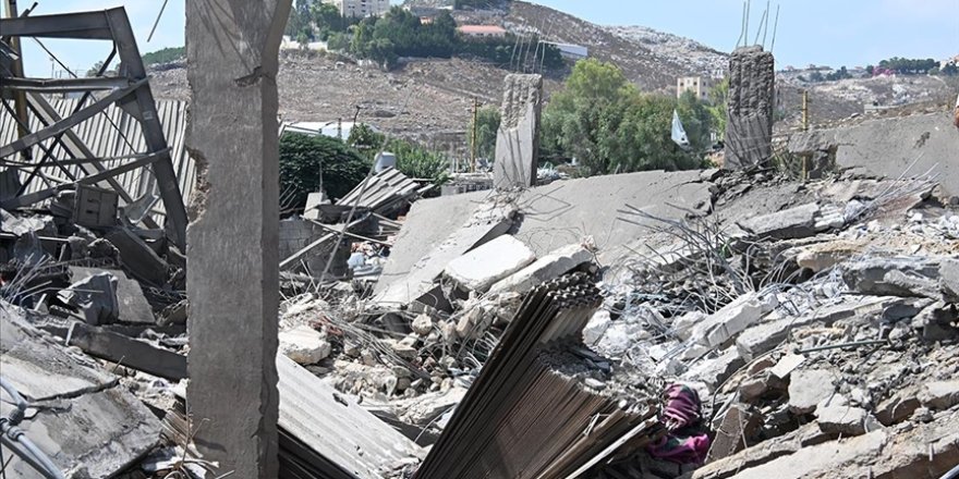 İşgalci İsrail Lübnan'ın güneyine hava saldırısı düzenledi