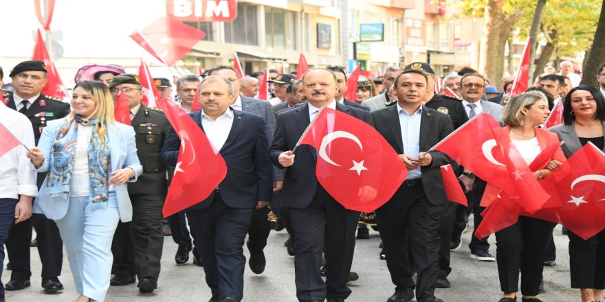 "Şapka Terörü"nü festivallerle kutlamanın anlamı