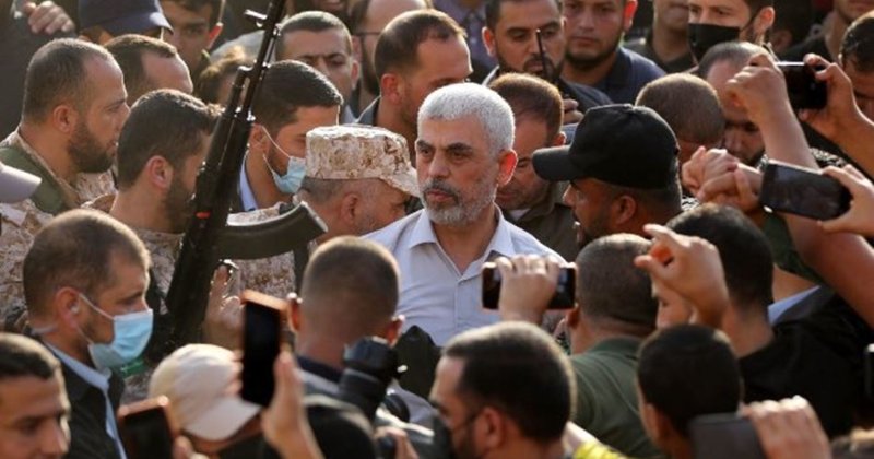 Hamas siyonistlerin Sinvar'a sunduğu "güvenli çıkış" planını reddetti