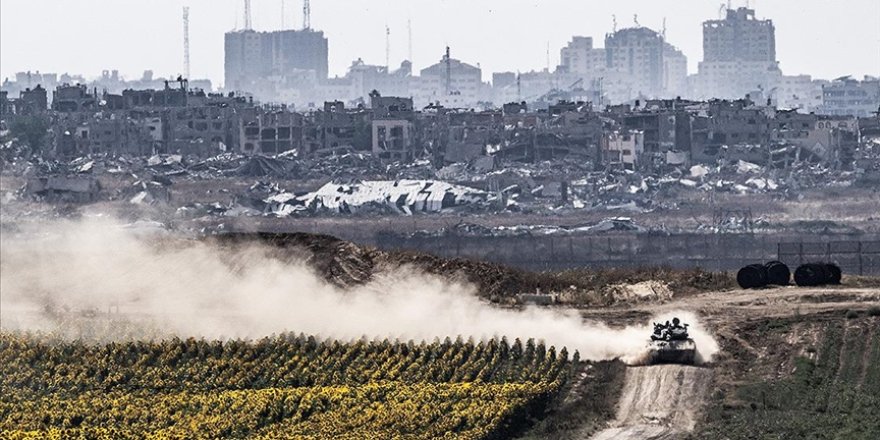 Beyrut'u yoğun bombardımana tutan Katil İsrail, Gazze'nin kuzeyine yeniden kara saldırısı başlattı