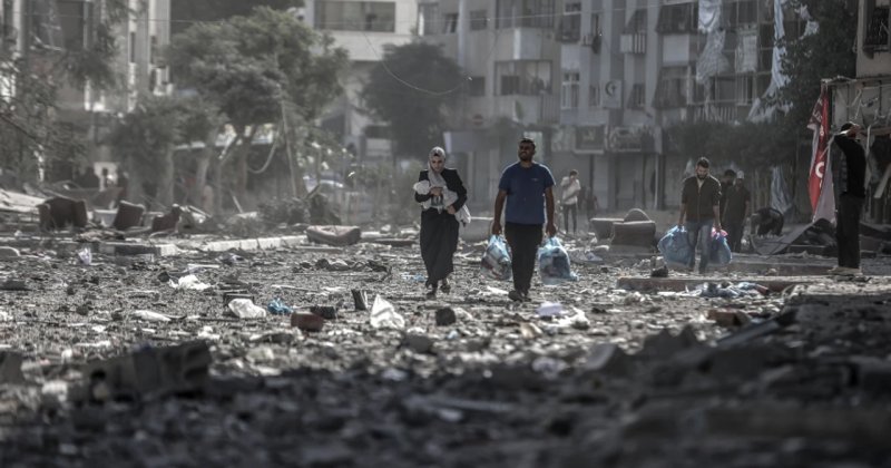 Gazze'nin kuzeyindeki Filistinlilerin sürgünü devam ediyor