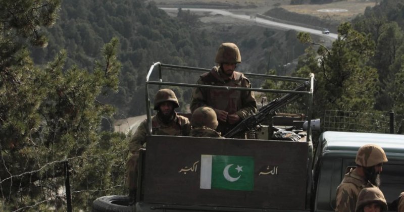 Pakistan ve Afganistan sınır güçleri arasında çatışma çıktı