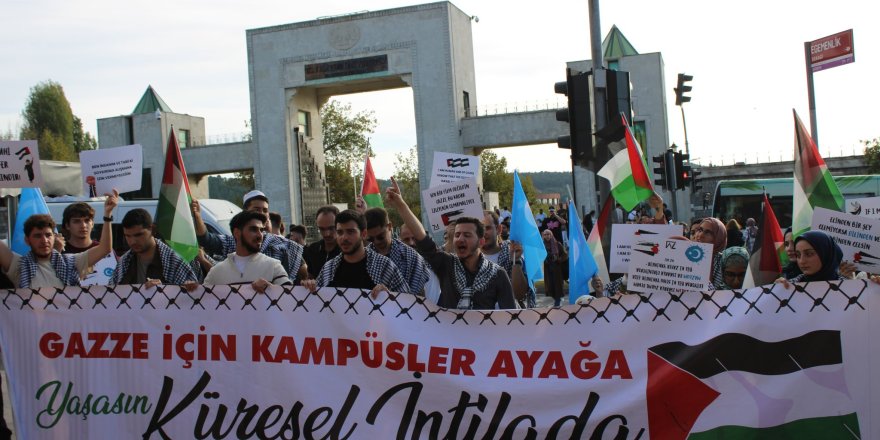 Yeditepe Üniversitesi öğrencileri Gazze için yürüdü