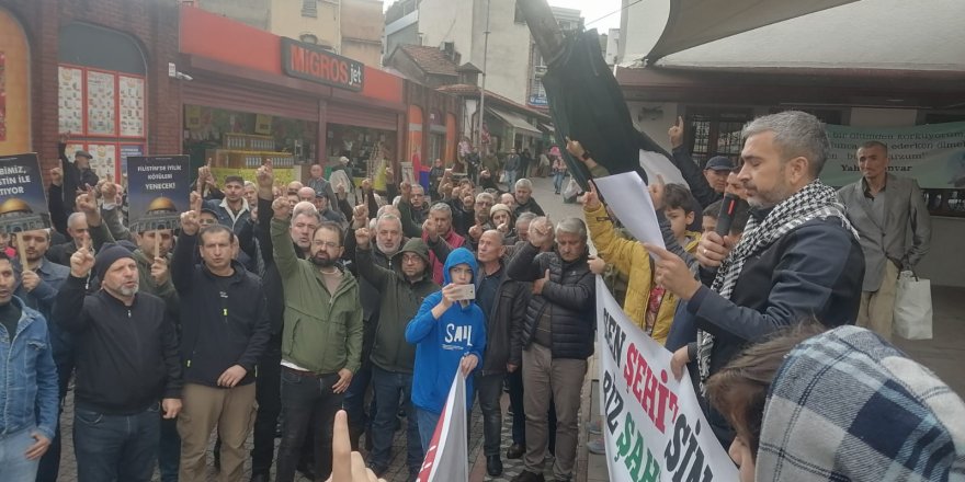 Zonguldak-Ereğli’de şehit Yahya Sinvar için gıyabi cenaze namazı kılındı