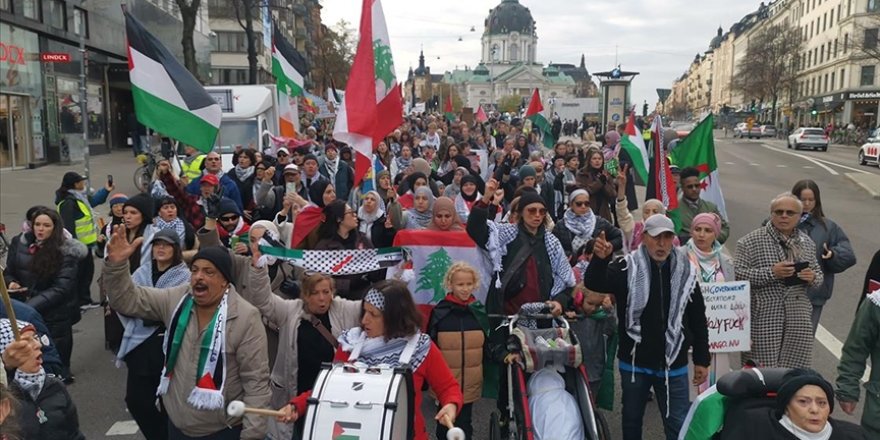 İsveç'te İsrail'in Gazze ve Lübnan'a yönelik saldırıları protesto edildi