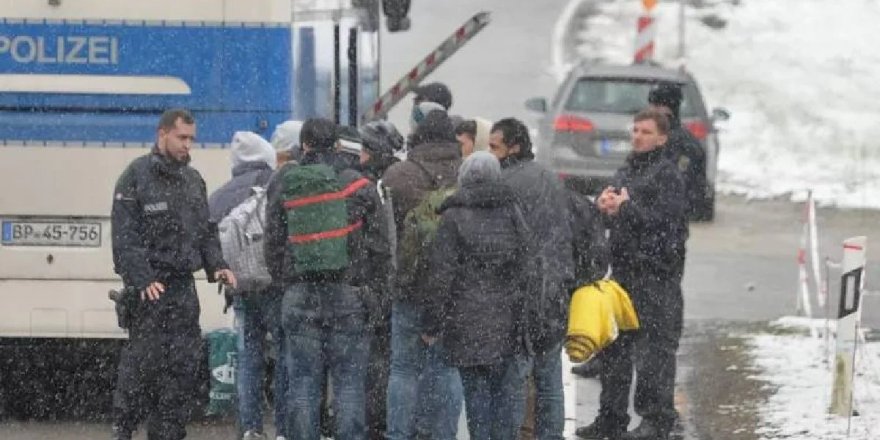 Almanya'ya iltica başvurularında Türkiyeliler üçüncü sırada