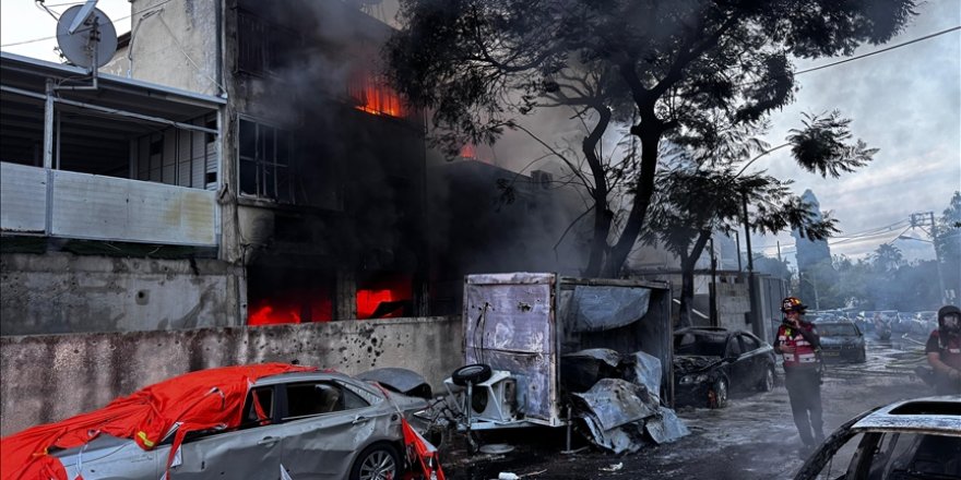 Lübnan'dan fırlatılan roketler sonucunda 2 İsrailli öldü