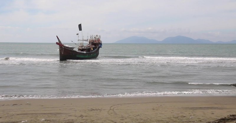 Tayland Myanmar'dan kaçan 70 Arakanlıyı gözaltına aldı