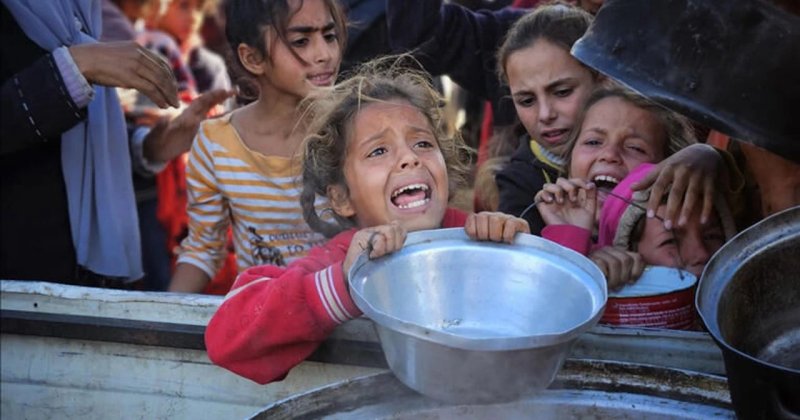 Gazze'de yetersiz beslenme nedeniyle her ay tedaviye alınan çocuk sayısı 4 bini geçiyor