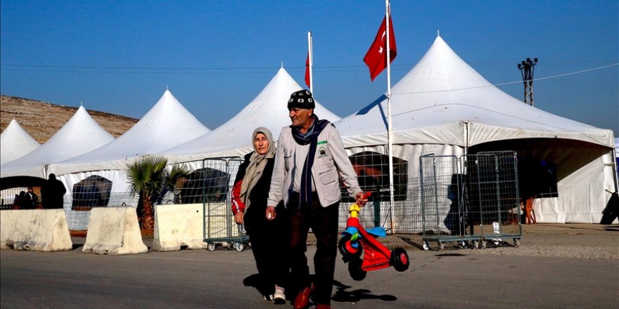 Suriyelilerin Hatay'daki sınır kapılarından ülkelerine dönüşü sürüyor