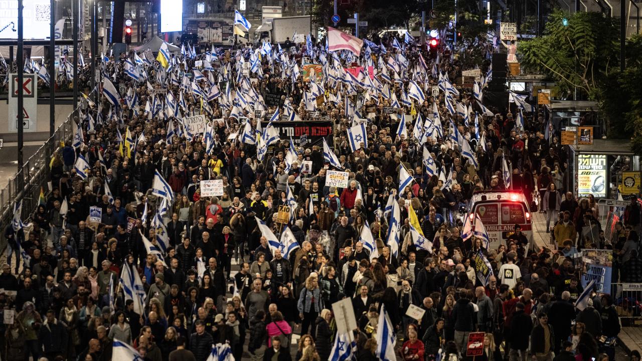 Telaviv’de ateşkes ve esir takası talebiyle gösteriler düzenlendi