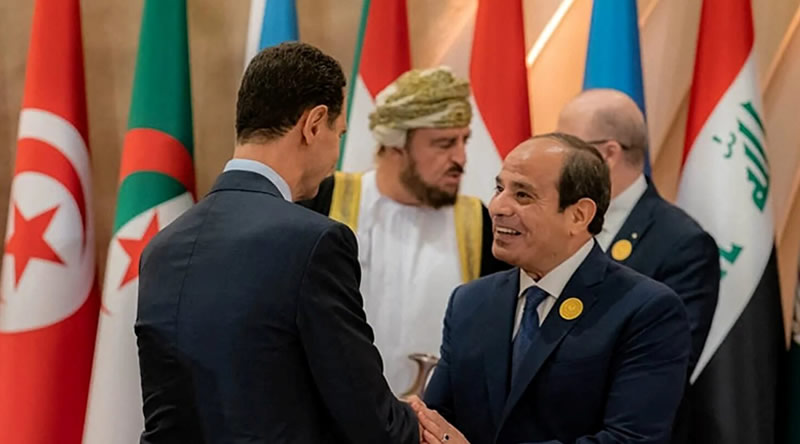 Sisi, Suriye'de Esed'in düşmesinin ardından bir halk ayaklanmasından korkuyor