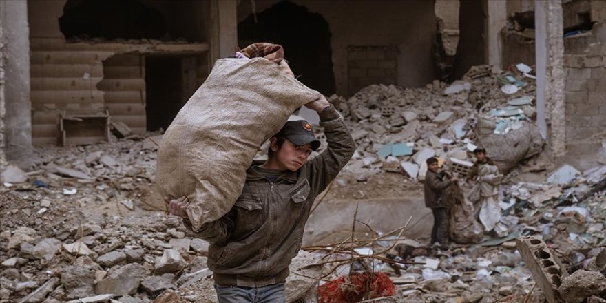 Esed rejiminin Filistinlilere yönelik zulmünün izleri Yermuk'te hala taze