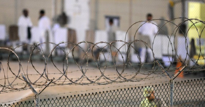 Yemenli 11 Guantanamo mahkumu serbest bırakıldı