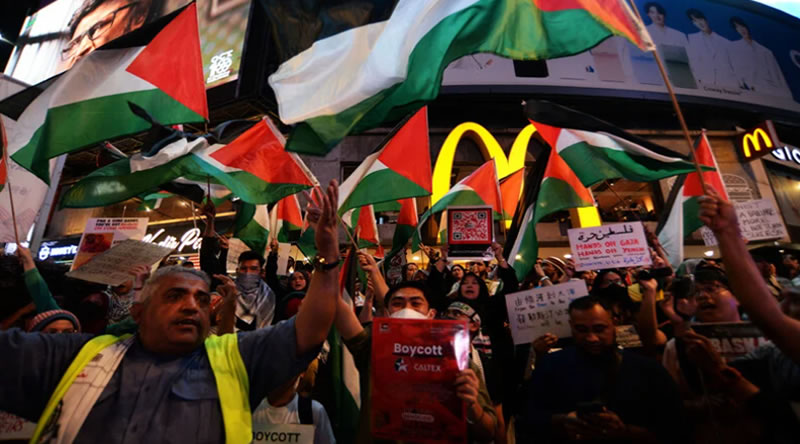 Mısır'da McDonald's'ı boykot etmek