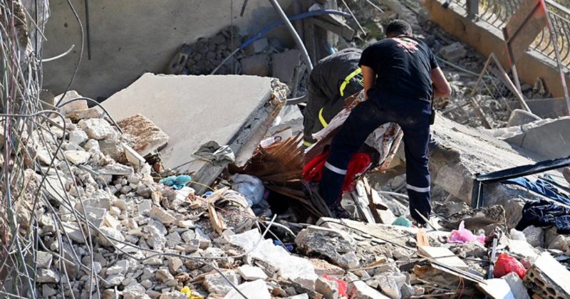 Siyonistlerin Lübnan'dan çekildiği beldelerde 16 kişinin daha cesedine ulaşıldı