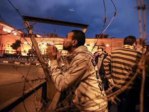 Mısır'da Protestoculara Saldırı: 2 Ölü