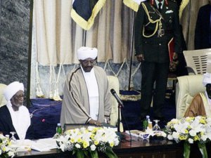 Sudan'da Devlet Başkanı El-Beşir Yemin Etti