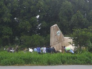 Güney Sudan'da Kargo Uçağı Düştü: 40 Ölü