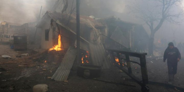 Rusya'dan Esed Rejimine Ateşkes Uyarısı