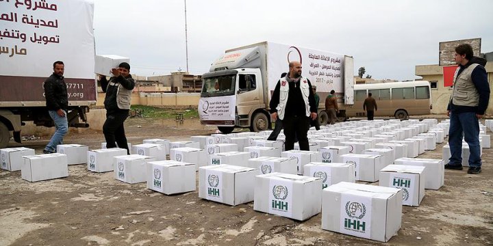 İHH'dan Musul Halkına Gıda ve Tıbbi Yardım