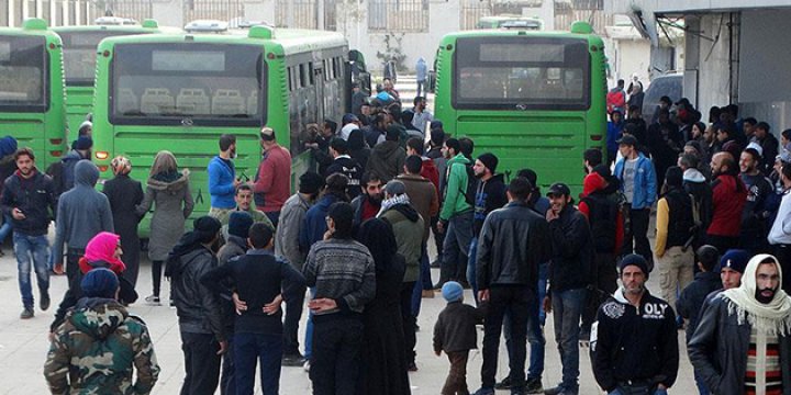 Esed Rejiminin Kuşattığı Vaer'den Tahliyeler Devam Ediyor