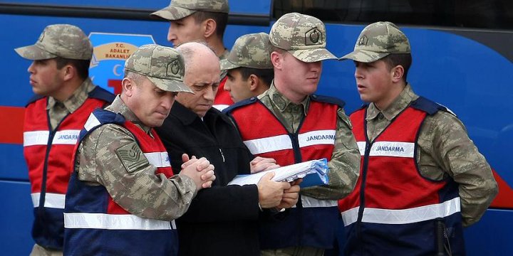 Eski Generaller Avni Angun ve Ersin Yıldırım Tutuklandı