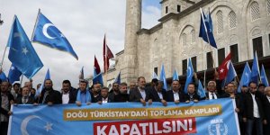 Doğu Türkistan’daki Çin Zulmü Protesto Edildi: Çin'in Nazi Kampları Kapatılsın!