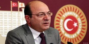 İlhan Cihaner CHP Genel Başkanlığı'na aday oldu