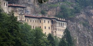 Sümela Manastırı ve Ayasofya Camii yeniden ziyarete açılıyor