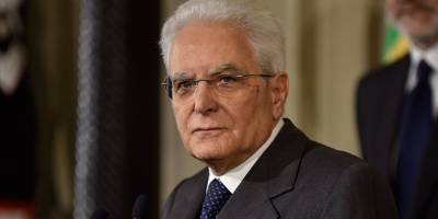 İtalya'da cumhurbaşkanlığına yeniden Sergio Mattarella seçildi