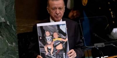 Erdoğan, Asım bebek ve ağabeyinin fotoğrafıyla BM'den dünyaya seslendi