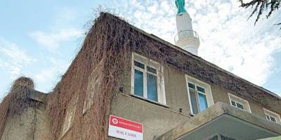 Camiyi yıkmak isteyen CHP'li belediyeye halktan tepki