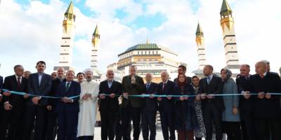 Selahaddin Eyyubi Camii ibadete açıldı