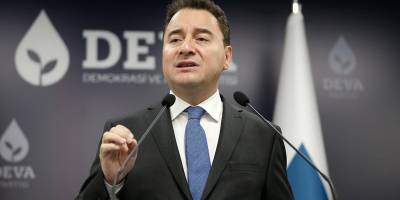 Ali Babacan'ın Madonna ve Rihanna hasreti yürekleri burkuyor!