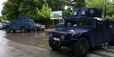 Kosova’da Sırpların ateş açması sonucu bir polis hayatını kaybetti