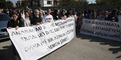 "Dönüşümlü eğitim"i protesto eden Batı Trakyalıların talepleri kabul edildi