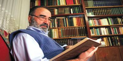 İlahiyat için örnek bir duruş: Hayreddin Karaman