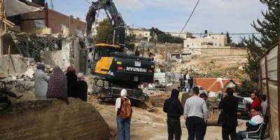 Filistinlilere "kendi evlerini yıkmaları" için tebligat gönderildi