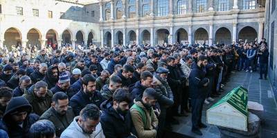 Diyarbakırlı Ramazan Hoca’nın cenazesi Diyarbakır'da defnedildi