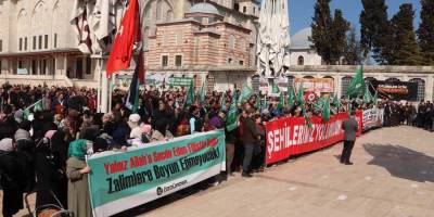 Gazze’de işgalcilere Mısır’da darbecilere boyun eğmeyeceğiz!