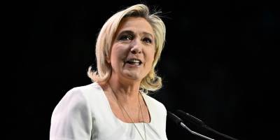 Fransız aşırı sağcı lider Le Pen hakkında 2022'deki seçim kampanyasıyla ilgili soruşturma