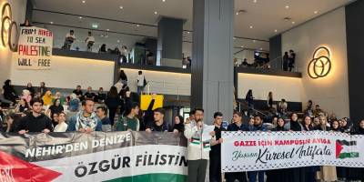 İstanbul Medipol Üniversitesi öğrencileri Gazze için toplandı