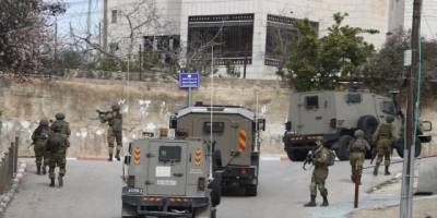 Katil İsrail'den Hebron’da "darp ve kötü muamele" uygulamaları