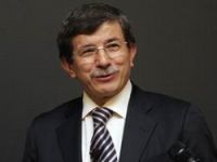 Davutoğlu’ndan Göstericilere Destek