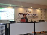 Özgür-Der Van Şubesi Seminerleri Başladı