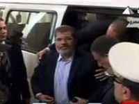 Muhammed Mursi Savunma İçin Vekalet Vermeyecek